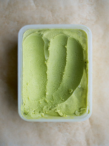 Tarragon and olive oil ice cream article 